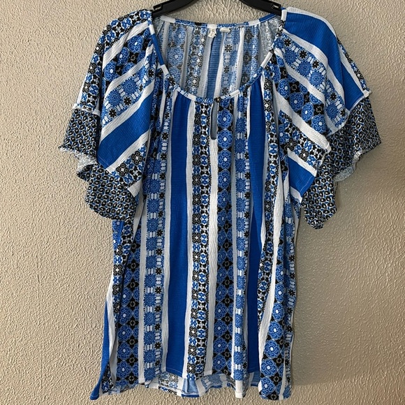Women’s Cato Peasant Top with Flutter Sleeve, Blue/White, 18/20 2X - Picture 1 of 6